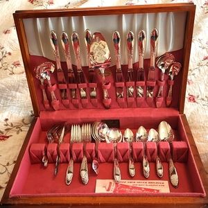 King Edward Sliver Plated Dinnerware